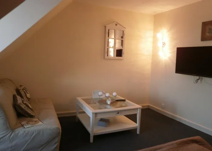 Escapade Au Coeur De Avec Parking Prive Et Vue Panoramique Apartmán *